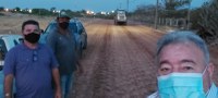Vereadores Tuti e Ailton vistoriam construção de galeria no Boa Nova e asfalto na Avenida Vila Nova
