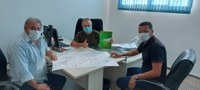 Vereadores Tuti e Claudinei se reúnem com diretor do IFMT